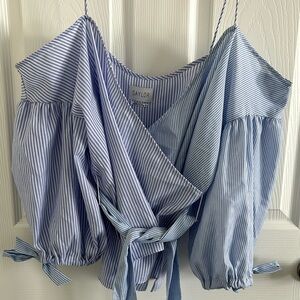 Saylor brand off the shoulder belted top